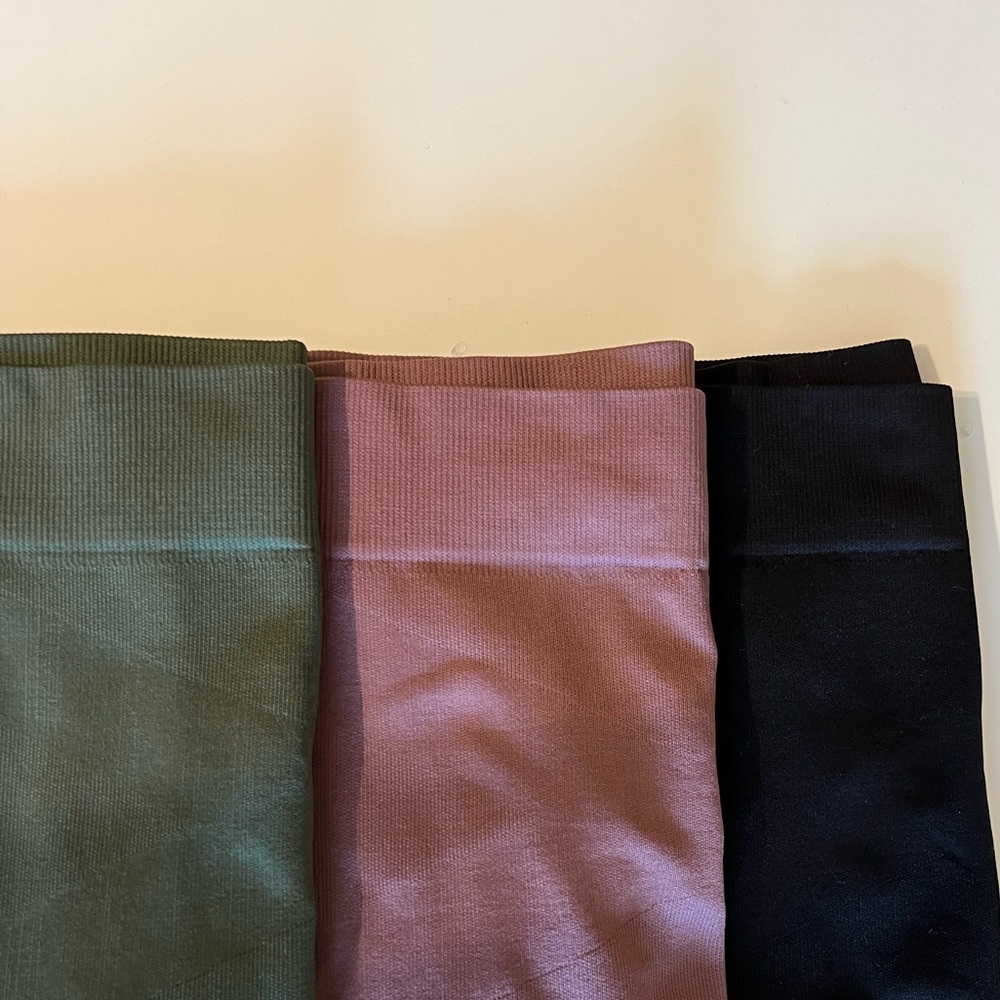 Size Large BLANQI Everyday Maternity Leggings Green, Black and Plum!